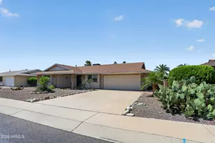 10613 W Meade Dr, Sun City, AZ 85351 - Photo 2
