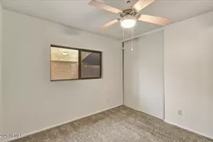 10524 W Country Club Trail, Peoria, AZ 85383 - Photo 22