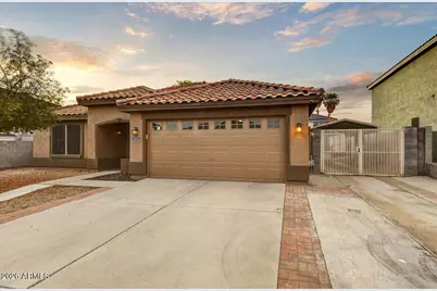 10524 W Country Club Trail, Peoria, AZ 85383 - Photo 2
