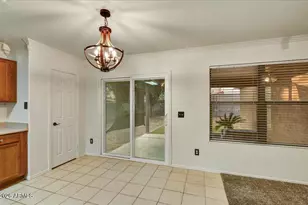 10524 W Country Club Trail, Peoria, AZ 85383 - Photo 12