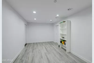 6239 N 31st Drive, Phoenix, AZ 85017 - Photo 14