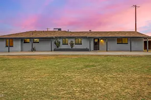 7332 N 17th Ave, Phoenix, AZ 85021 - Photo 1