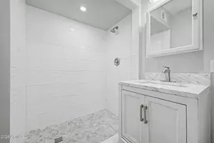 7332 N 17th Ave, Phoenix, AZ 85021 - Photo 16