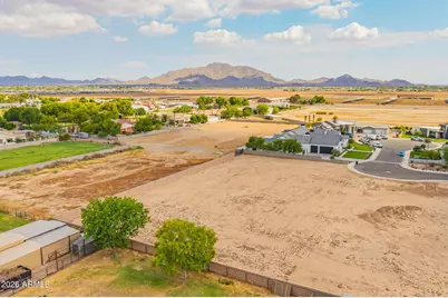 1698 E Powell Way #5, Gilbert, AZ 85298 - Photo 8