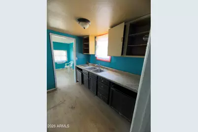 1211 S Central Avenue #A, Avondale, AZ 85323 - Photo 6