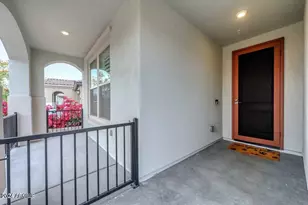 29758 N 114th Dr, Peoria, AZ 85383 - Photo 2