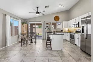 1149 S Cottonwood Ct, Gilbert, AZ 85296 - Photo 18