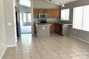 197 W Del Rio St, Gilbert, AZ 85233 - Photo 8