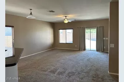 11815 W Daley Court, Sun City, AZ 85373 - Photo 6