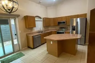 8862 W Shaw Butte Dr, Peoria, AZ 85345 - Photo 12