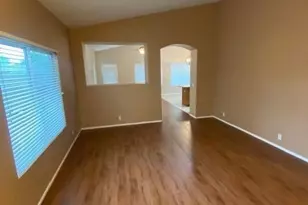 8862 W Shaw Butte Dr, Peoria, AZ 85345 - Photo 6