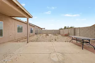 12478 W Madero Dr, Arizona City, AZ 85123 - Photo 32