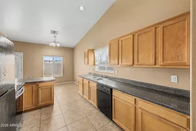 12478 W Madero Drive, Arizona City, AZ 85123 - Photo 10