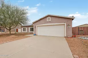 12478 W Madero Dr, Arizona City, AZ 85123 - Photo 2
