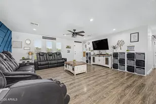 10302 W Earll Dr, Avondale, AZ 85392 - Photo 12