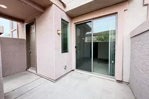 42424 N Gavilan Peak Pkwy, Anthem, AZ 85086 - Photo 32
