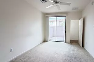 42424 N Gavilan Peak Pkwy, Anthem, AZ 85086 - Photo 16