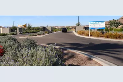 9426 W Sells Drive, Phoenix, AZ 85037 - Photo 30