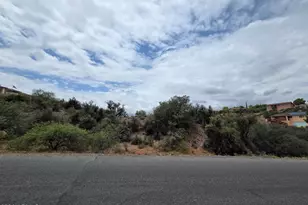 2406 S Valley Dr, Cottonwood, AZ 86326 - Photo 1