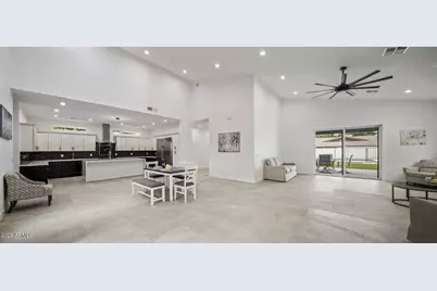 707 E Ocotillo Road, Phoenix, AZ 85014 - Photo 2