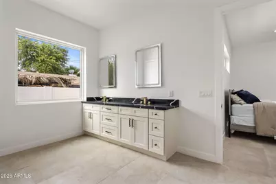 707 E Ocotillo Road, Phoenix, AZ 85014 - Photo 16