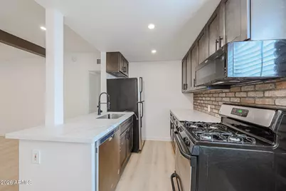 4224 N 12th Street #202, Phoenix, AZ 85014 - Photo 10
