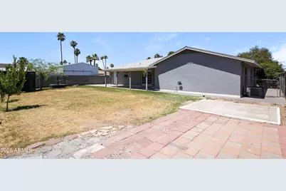 9641 N 41st Drive, Phoenix, AZ 85051 - Photo 14