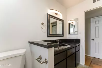 9641 N 41st Drive, Phoenix, AZ 85051 - Photo 8
