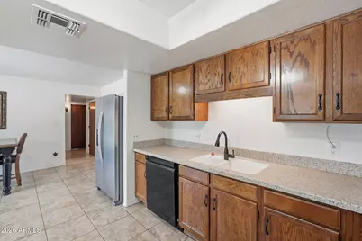 846 N Whiting Circle, Mesa, AZ 85213 - Photo 20