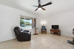 846 N Whiting Cir, Mesa, AZ 85213 - Photo 10