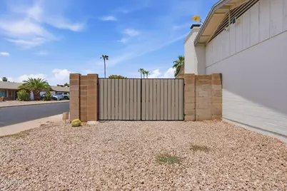 846 N Whiting Circle, Mesa, AZ 85213 - Photo 6