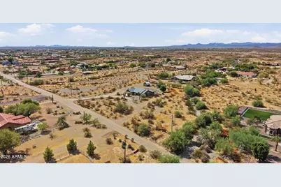 15856 W Skinner Road, Surprise, AZ 85387 - Photo 28