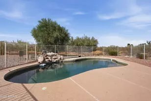 15856 W Skinner Rd, Surprise, AZ 85387 - Photo 32