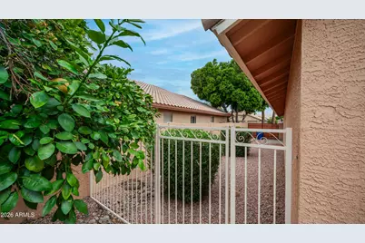 1359 W Larona Lane, Tempe, AZ 85284 - Photo 48