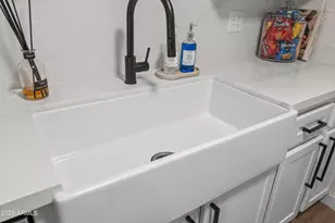 7901 E Keim Dr, Scottsdale, AZ 85250 - Photo 8