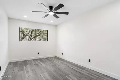 9402 N 18th Street N, Phoenix, AZ 85020 - Photo 32