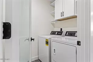 9402 N 18th Street N, Phoenix, AZ 85020 - Photo 54