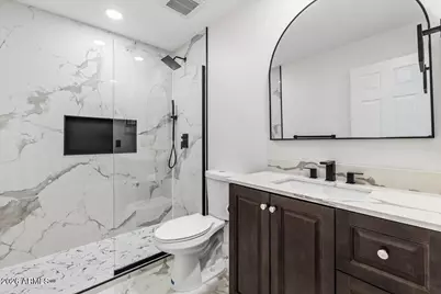 9402 N 18th Street N, Phoenix, AZ 85020 - Photo 36