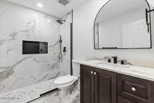 9402 N 18th Street N, Phoenix, AZ 85020 - Photo 36