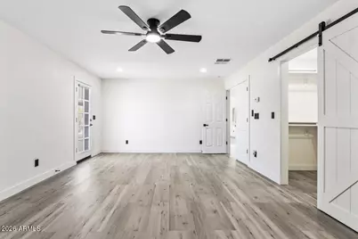 9402 N 18th Street N, Phoenix, AZ 85020 - Photo 30