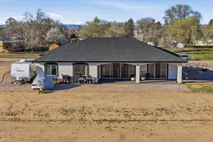 925 E Aztec Dr, Chino Valley, AZ 86323 - Photo 12