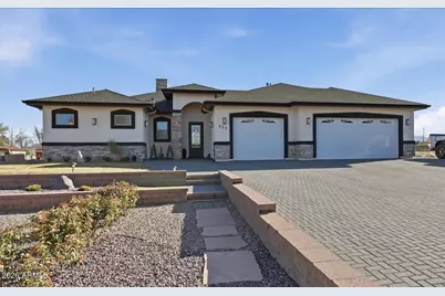 925 E Aztec Drive, Chino Valley, AZ 86323 - Photo 1