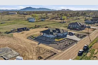 925 E Aztec Drive, Chino Valley, AZ 86323 - Photo 6