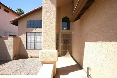 924 E Manor Drive, Chandler, AZ 85225 - Photo 4