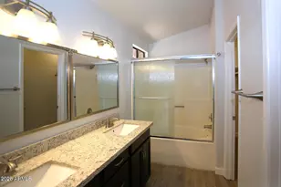 924 E Manor Dr, Chandler, AZ 85225 - Photo 20