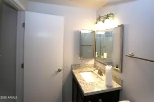 924 E Manor Dr, Chandler, AZ 85225 - Photo 28