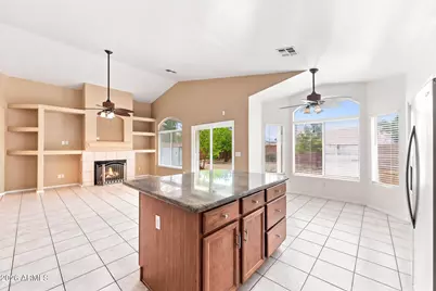 1109 E Montoya Lane, Phoenix, AZ 85024 - Photo 12