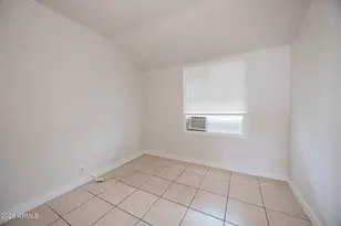 864 E Chandler Blvd, Chandler, AZ 85225 - Photo 10