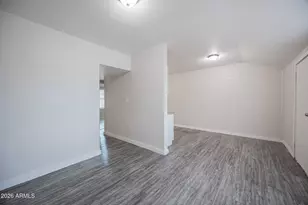 864 E Chandler Blvd, Chandler, AZ 85225 - Photo 4