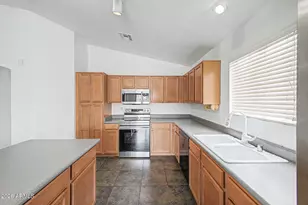 1313 S 107th Dr, Avondale, AZ 85323 - Photo 8